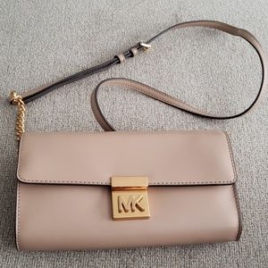 Brand new Michael Kors sling